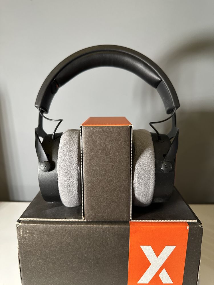 Beyerdynamic DT 700 PRO X