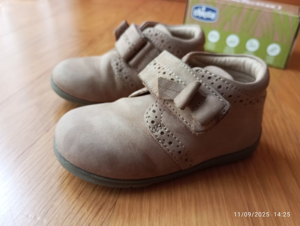 Botas menina tamanho 23