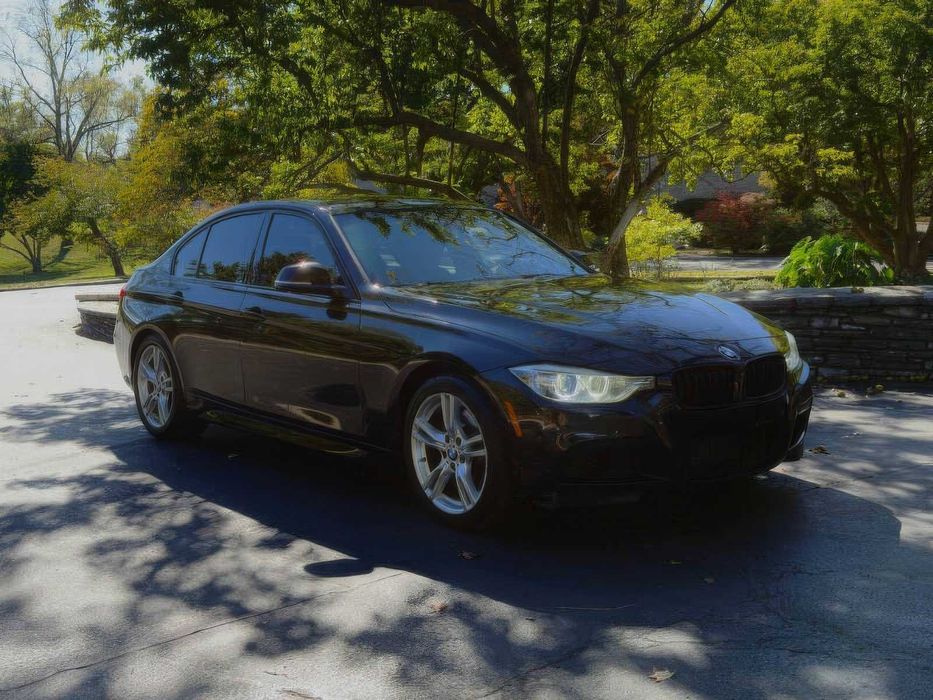 BMW 3 Series 328i      2014