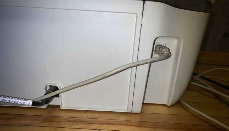 Цветной принтер HP DeskJet 2130