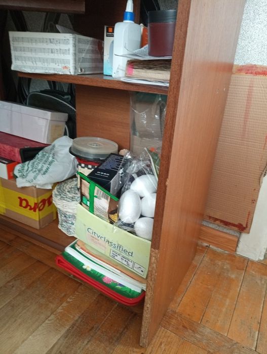 Продам комп'ютерний стіл