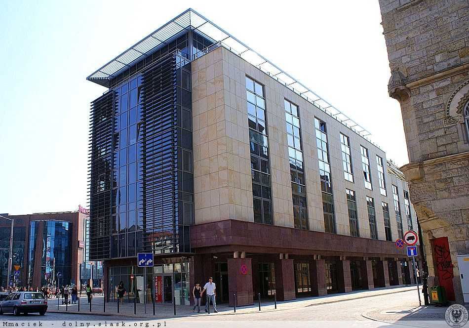 Centrum Wrocławia, miejsce postojowe w garażu podziemnym