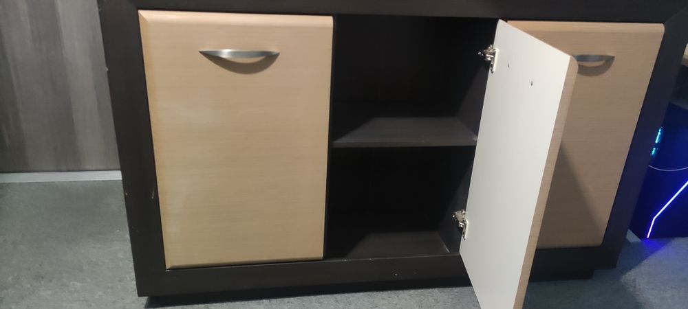 Solidna komoda 150x40x95