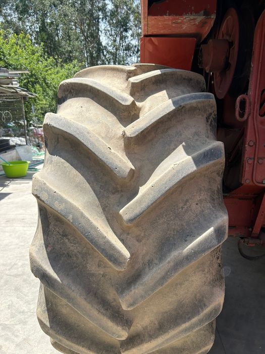 Pneus e jantes para laverda