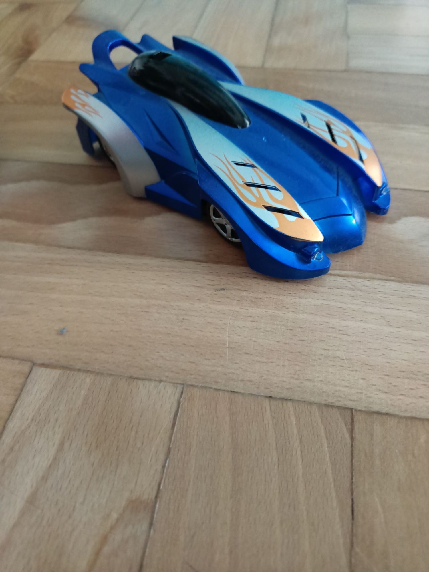 Auto Samochód Jeżdżące Po Ścianach Suficie.