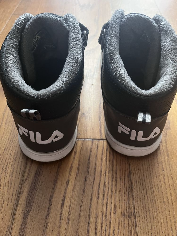 Buty chłopięce za kostkę na rzep FILA w r. 39