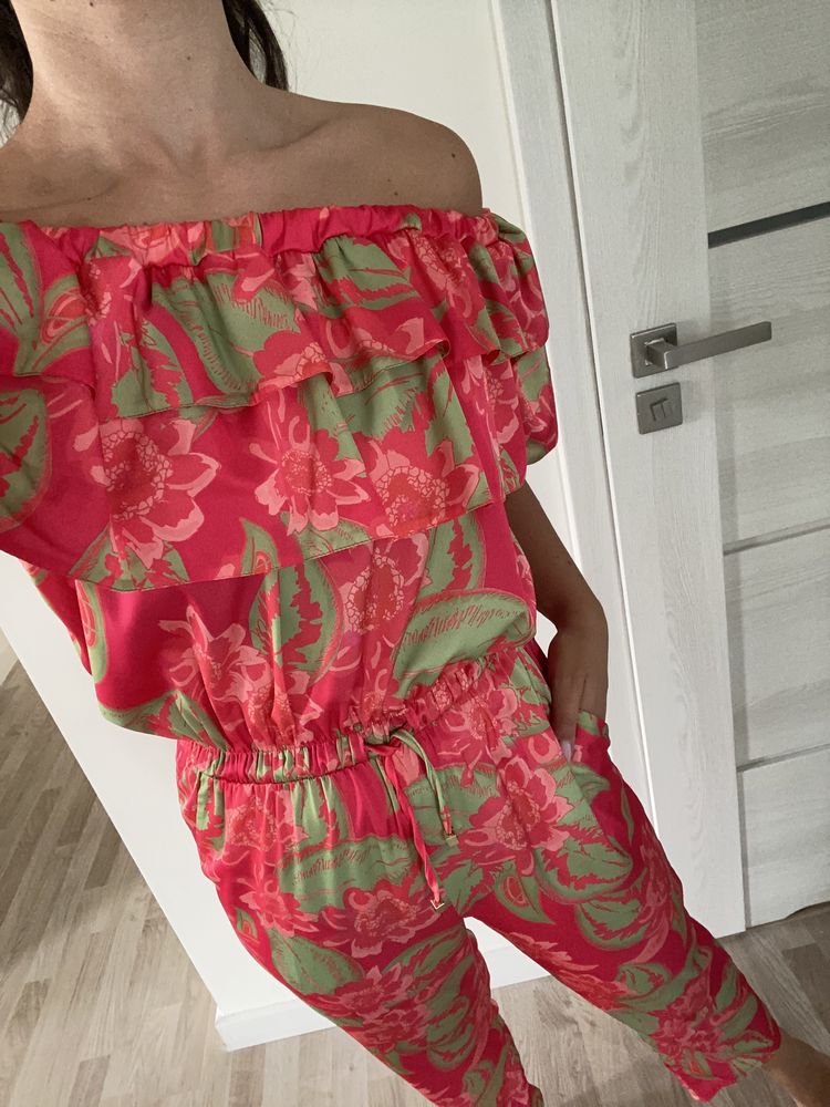 Śliczny kolorowy kombinezon S/M i M/L