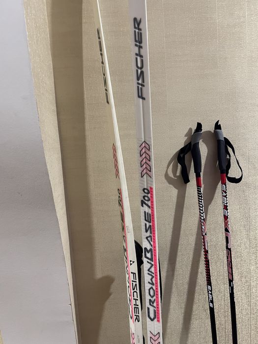 Продам лижи с насечками FISCHER Superlight CROWN