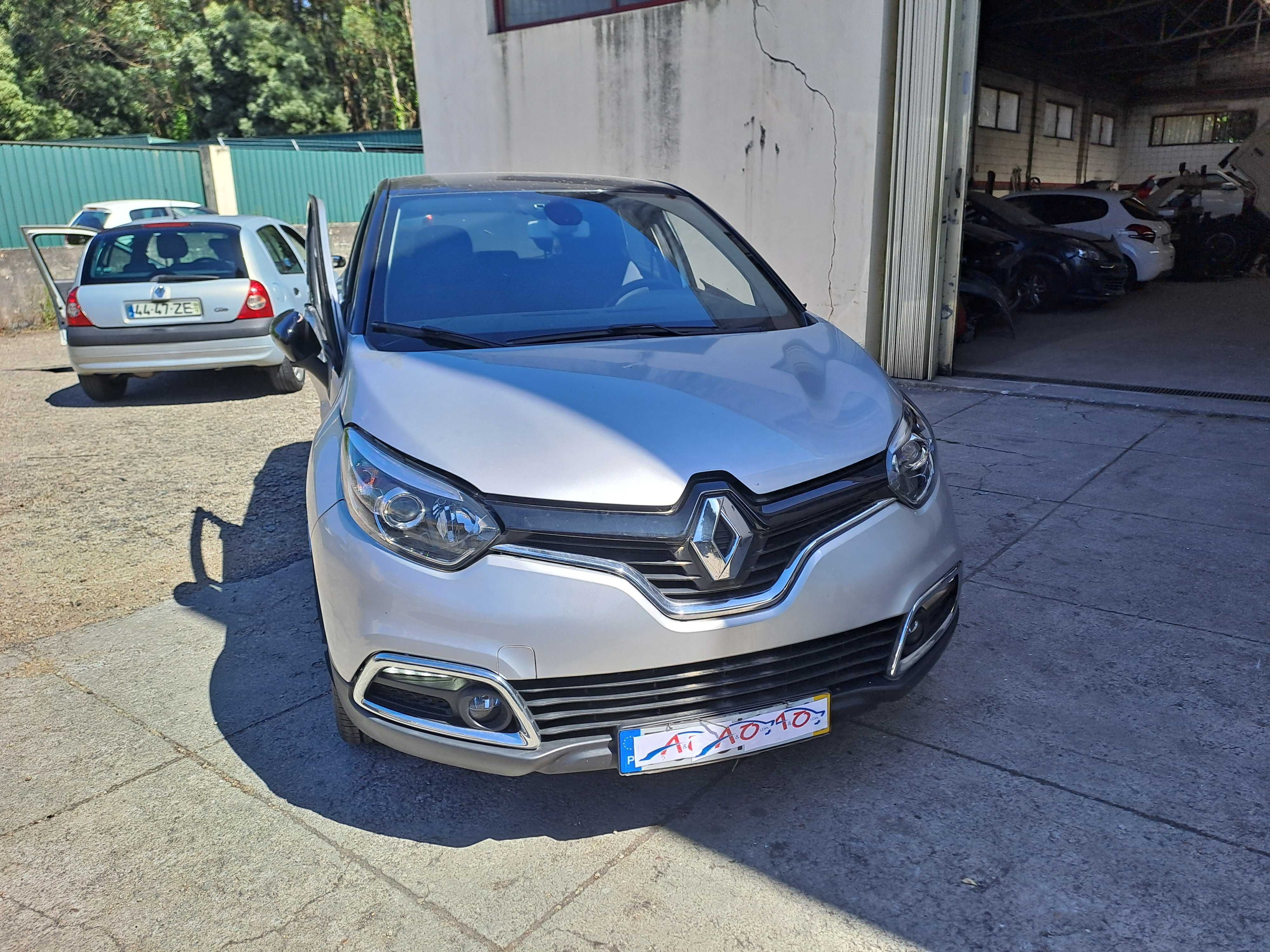 Salvado Renault Captur 1.5 Dci de 2016
