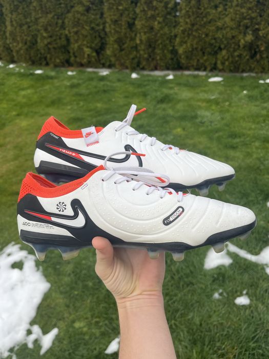 Profesjonalne korki piłkarskie Nike Tiempo