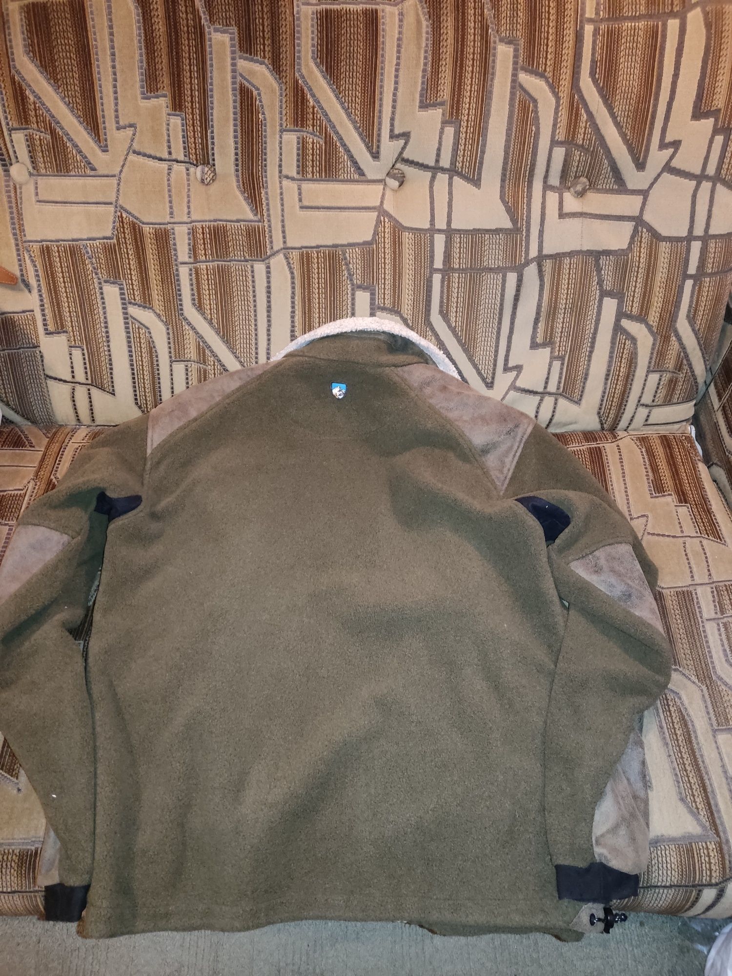 Продается флисовая куртка 54р. Kuhl