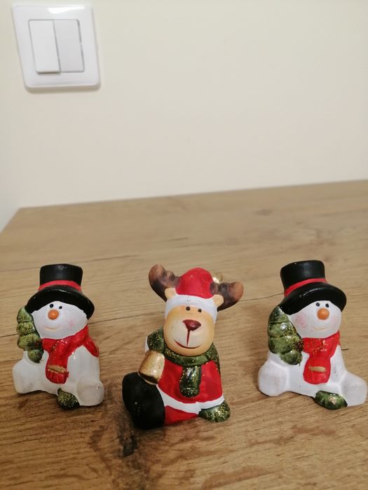 Figurki świąteczne trzy sztuki