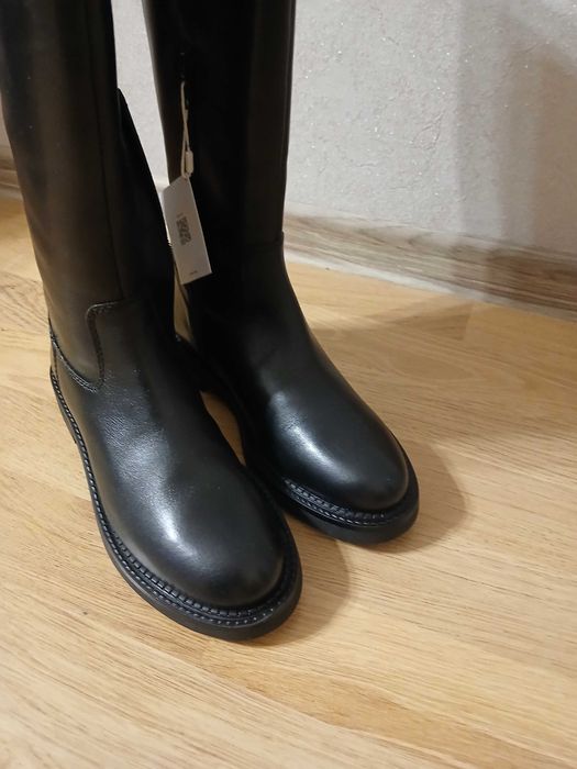 Новые женские сапоги Geox