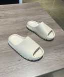 *NoweAdidas YeezySlideWhiteButy*Niefałszywy 43