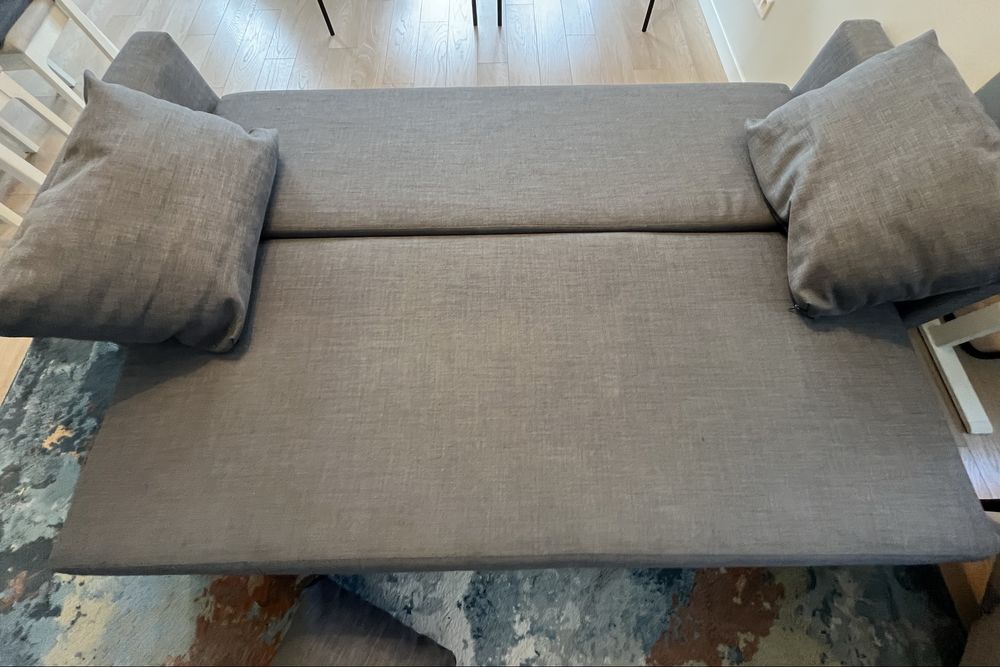 Kanapa Ikea Friheten z funkcja spania