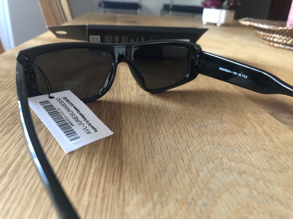 Vendo oculos de sol Pull&bear novos nunca usado