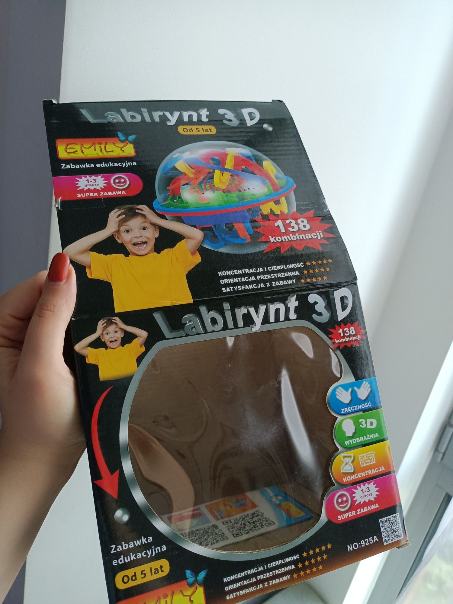 Gra zręcznościowa logiczna labirynt z kulką 3D