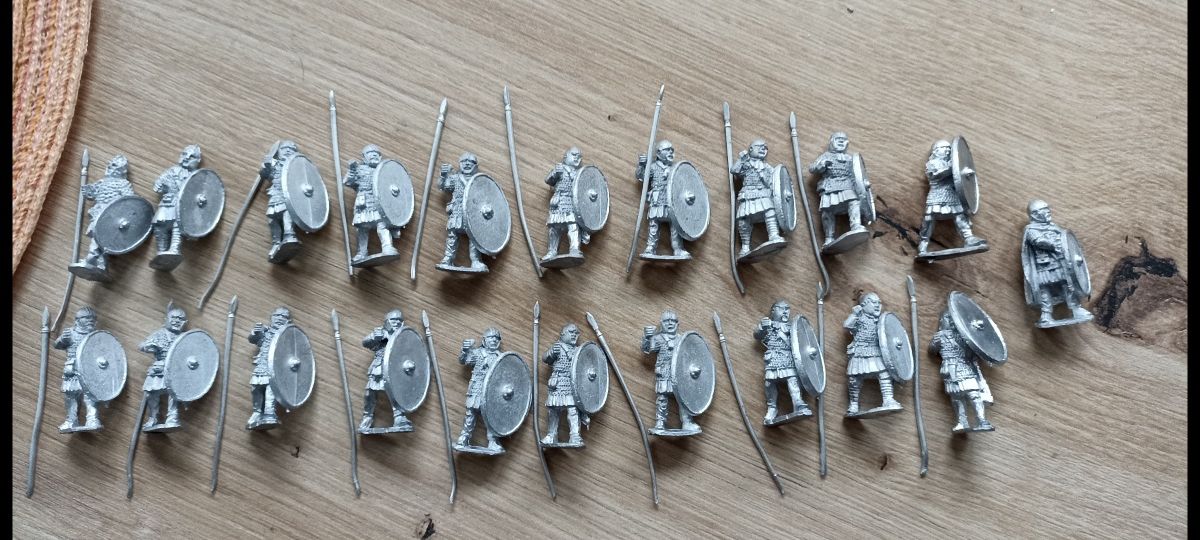 Legiony Rzymskie okres cesarstwav 21 cynowych żołnierzyky  skali 1:72