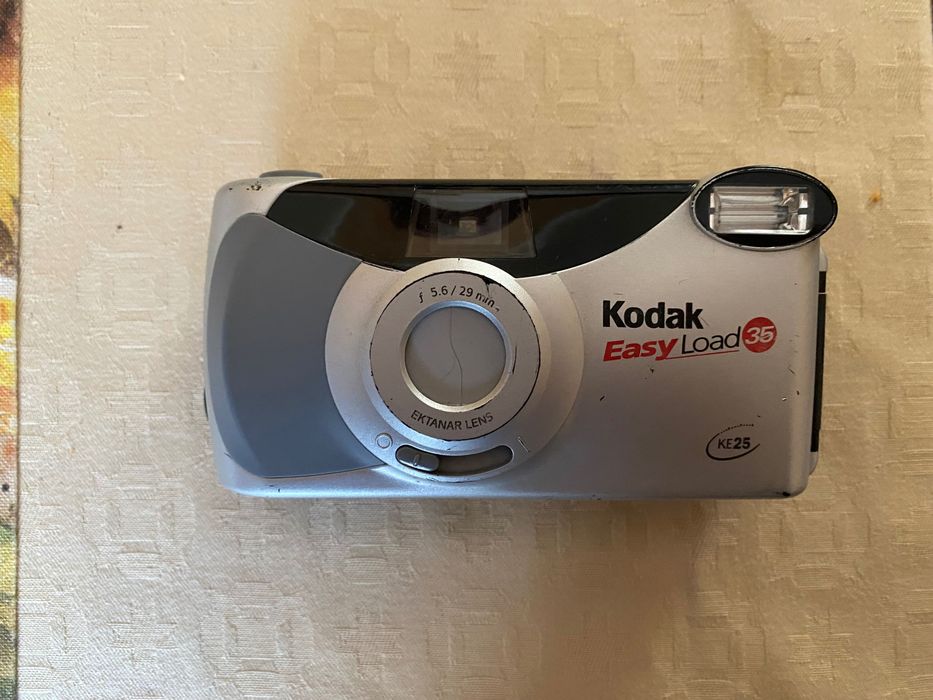 Camera Analógica Kodak Easy Load 35 Point&Shoot