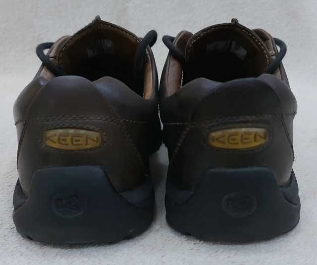 Кроссовки   Keen