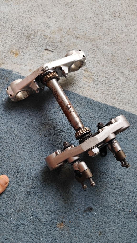 Pisca Yamaha xt660x ou r  mesa direcção completa)