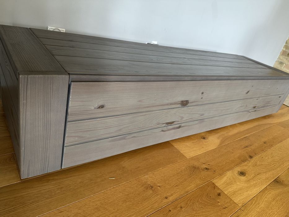 Szafka RTV drewniana