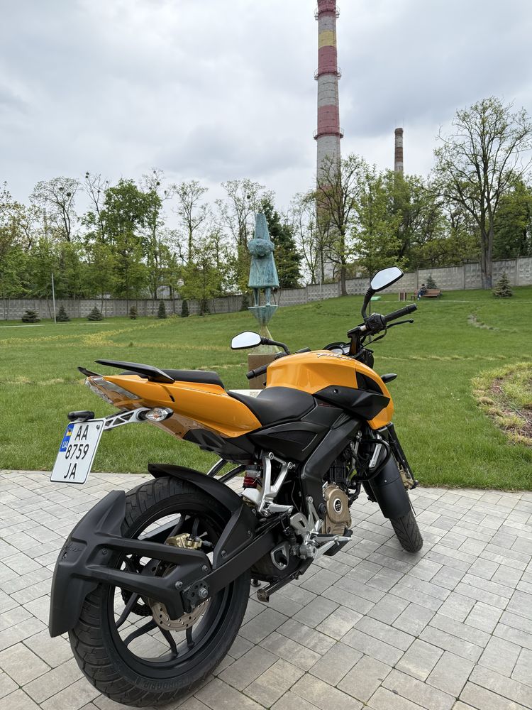 Bajaj Pulsar ns 200 Срочно!!!