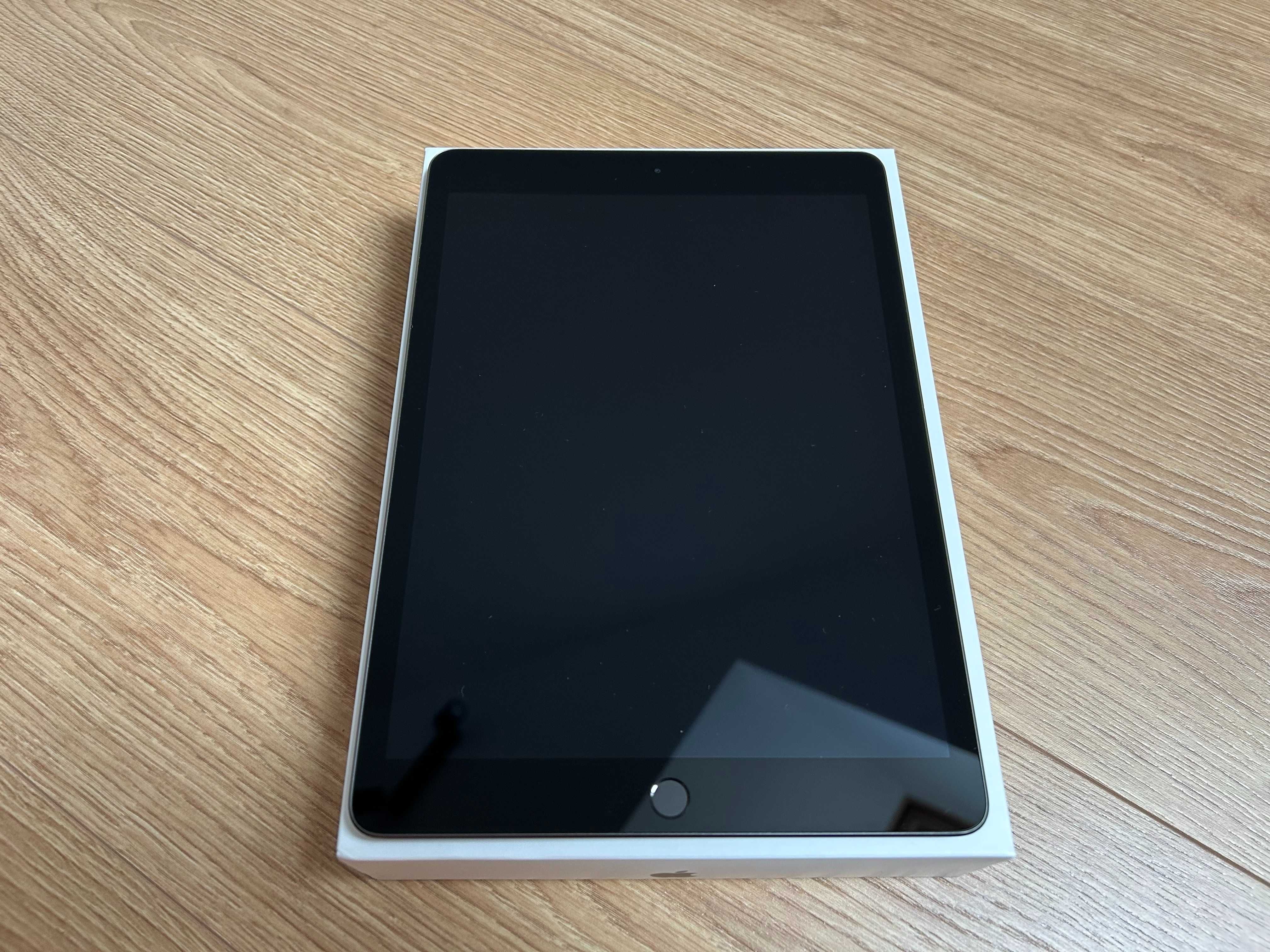 Tablet Apple Ipad 8 gen 32gb Space Gray MYL92FD - idealny stan
