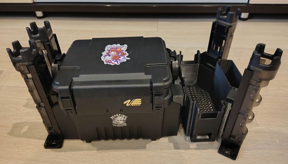 Спінінговий ящик Meiho Versus VW-7055