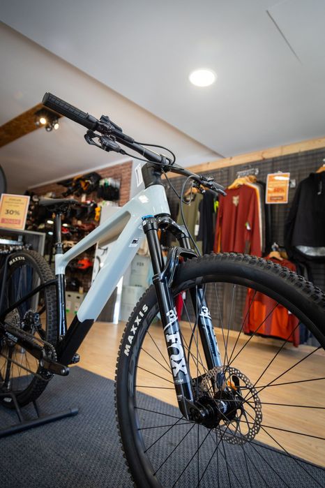 BICICLETA DE MONTANHA FOCUS RAVEN 8.8