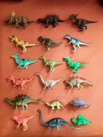 Dinozaury Zestaw 18 sztuk Stan idealny