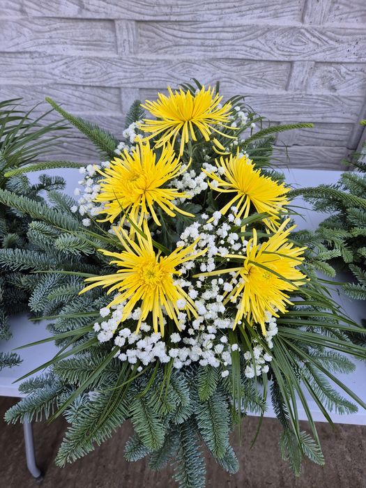 Wiązanka żywa z żywymi kwiatami wszystkich świętych