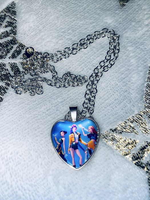 Zawieszka z łańcuszkiem