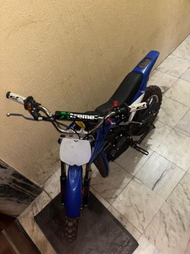 Mota pequena a gasolina pitebike