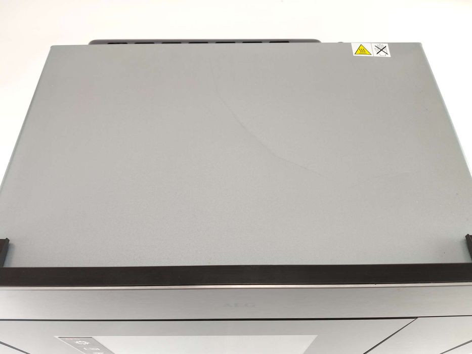 Kuchenka mikrofalowa do zabudowy AEG MSB2548C-M, 23 l, 900 W, czarna