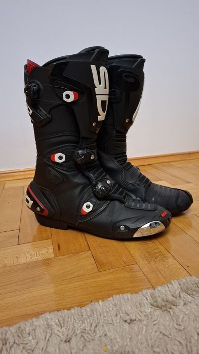 Мотоциклетні черевики SIDI Mag 1