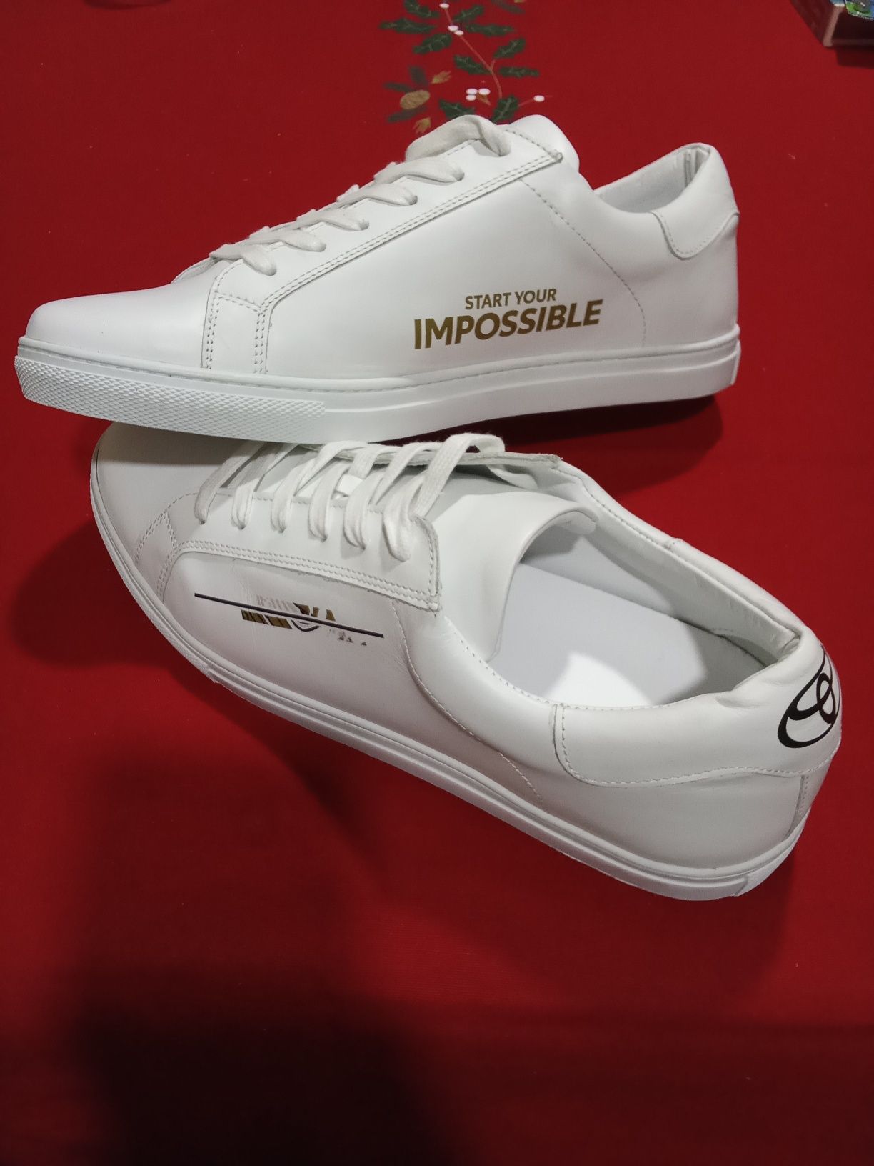 Sapatilhas Adidas Toyota