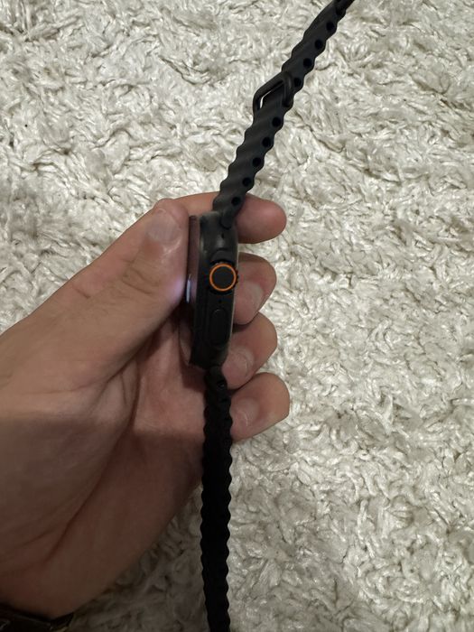 Apple Watch Ultra 2 49 mm титан