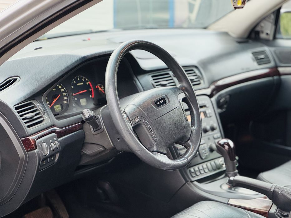 Продам Volvo S80 в хорошем состоянии