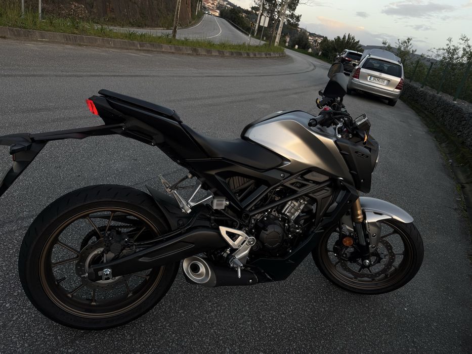Mota Honda Cb125R