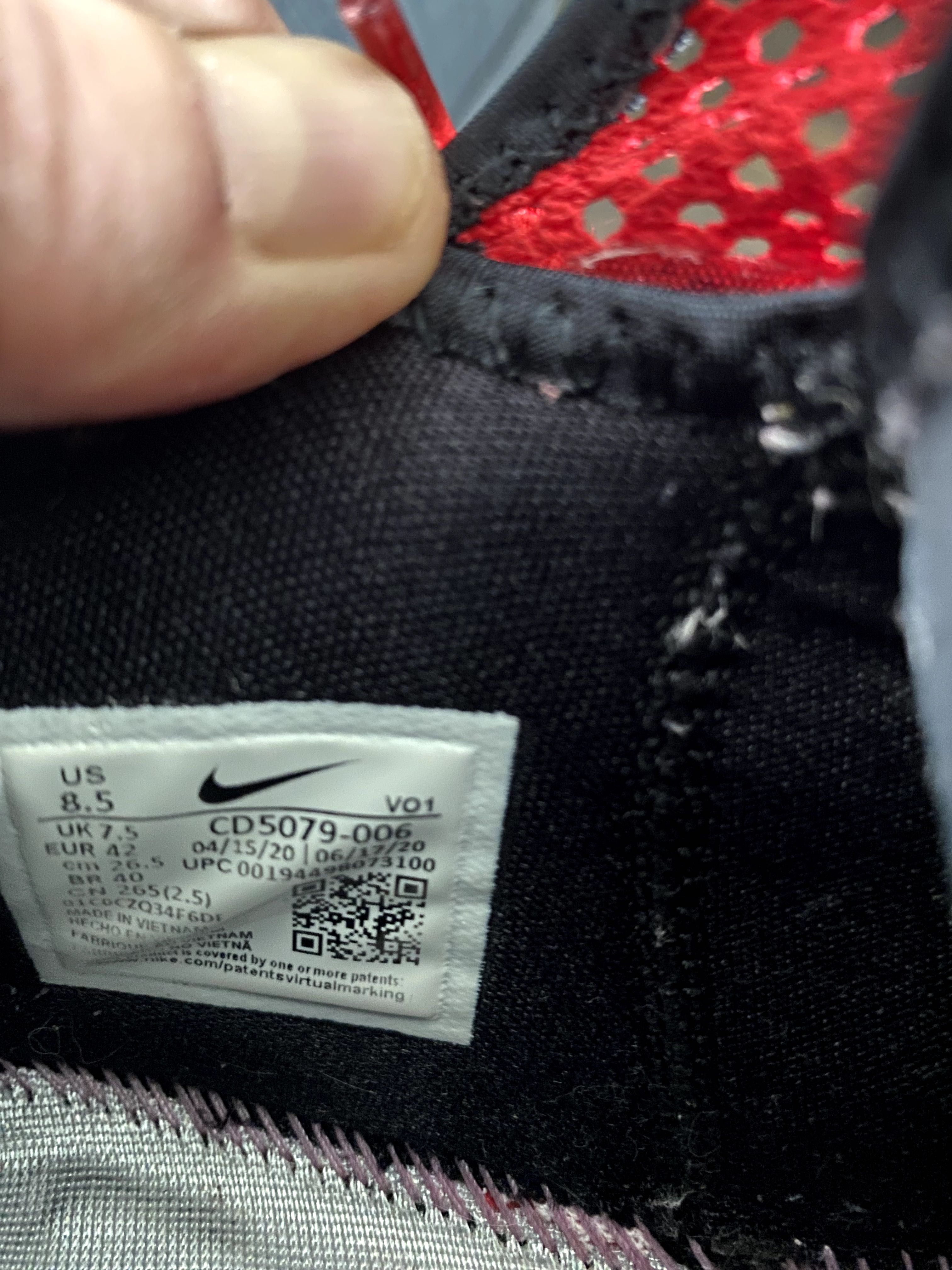 Nike AIR, Calcado.