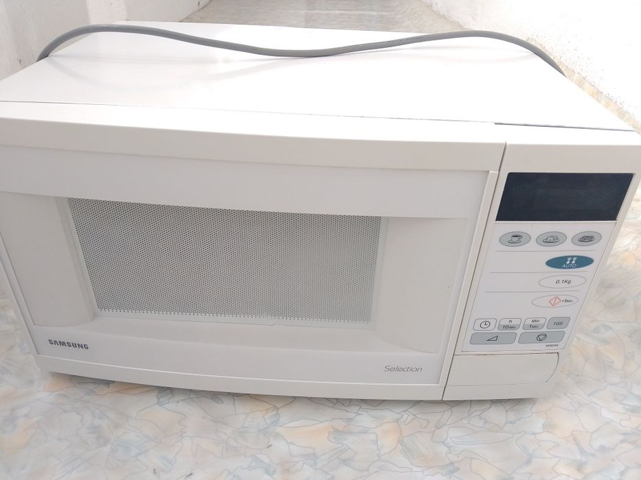 Мікрохвильова піч Samsung