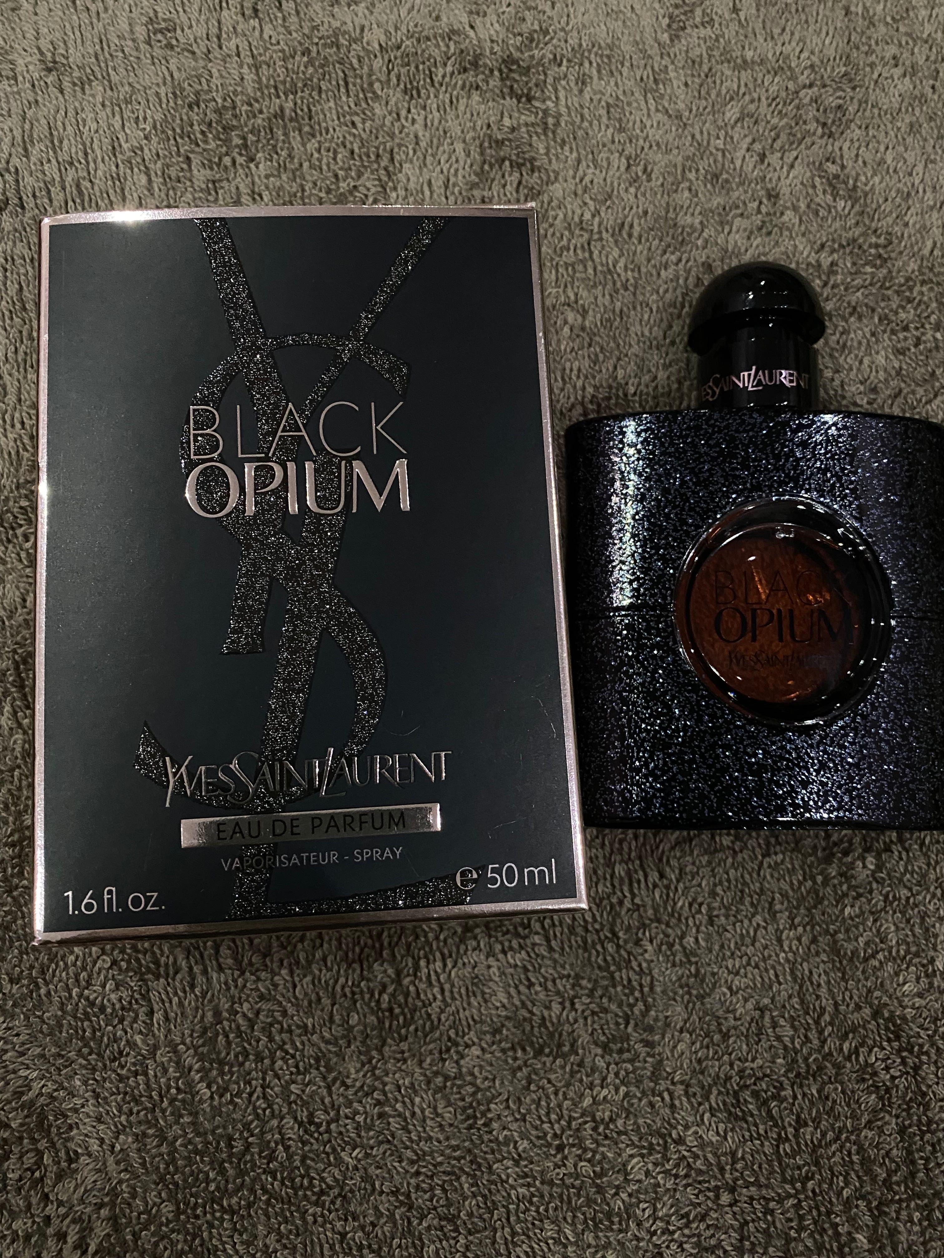 Парфуми YVES SAINT LAURENT
Black Opium