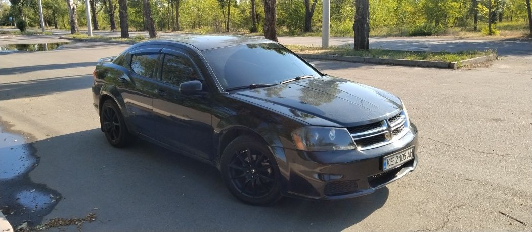 Продам Dodge Avenger