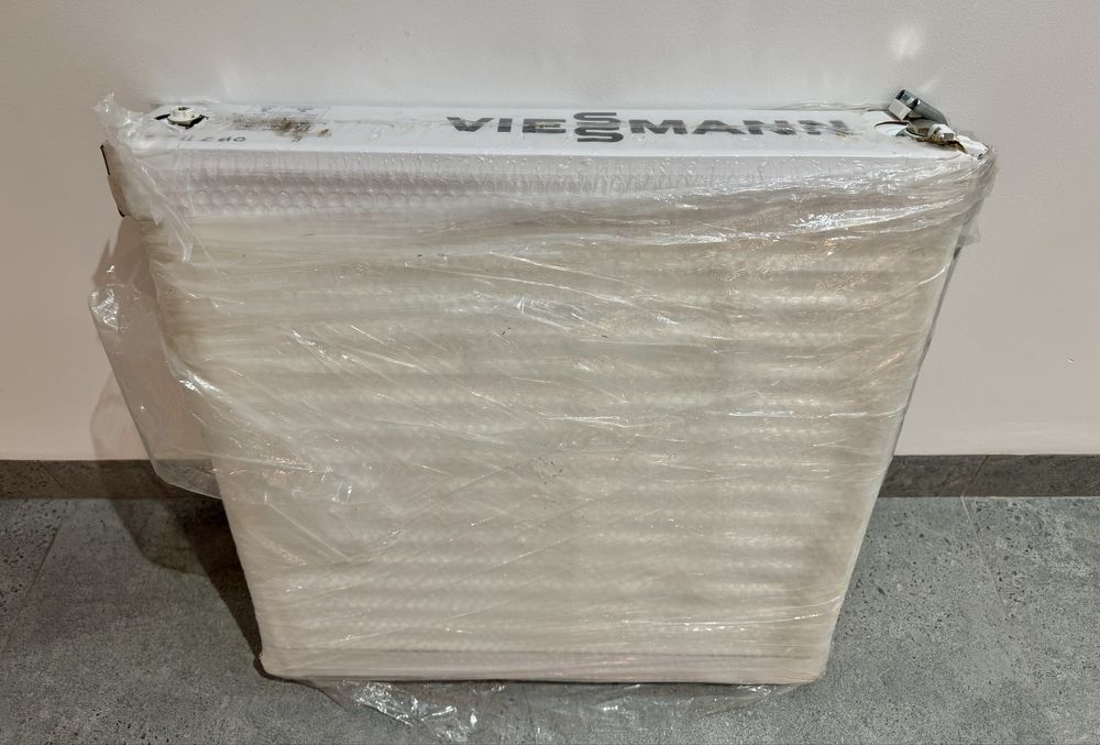 Grzejnik VIESSMANN VK22 600X600