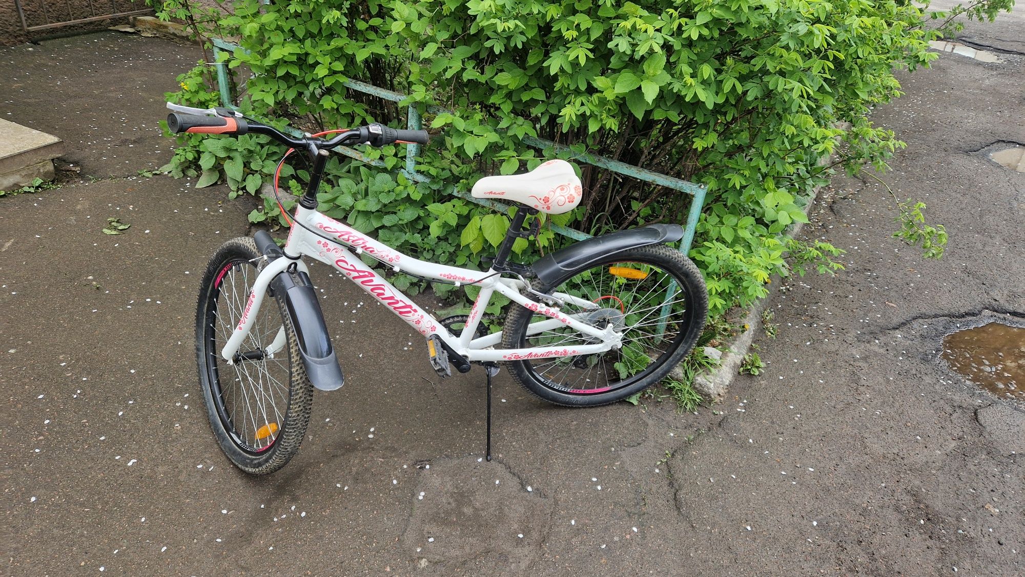 Продам дитячий  велоспед колеса 24 дюйми