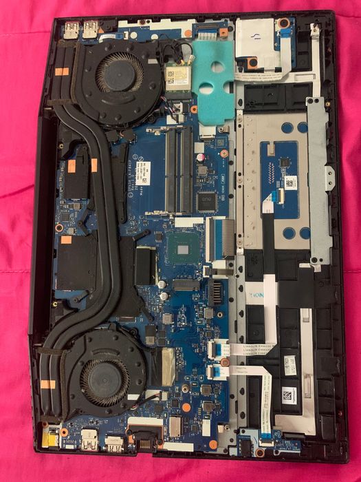HP Pavilion Gaming Laptop For Parts