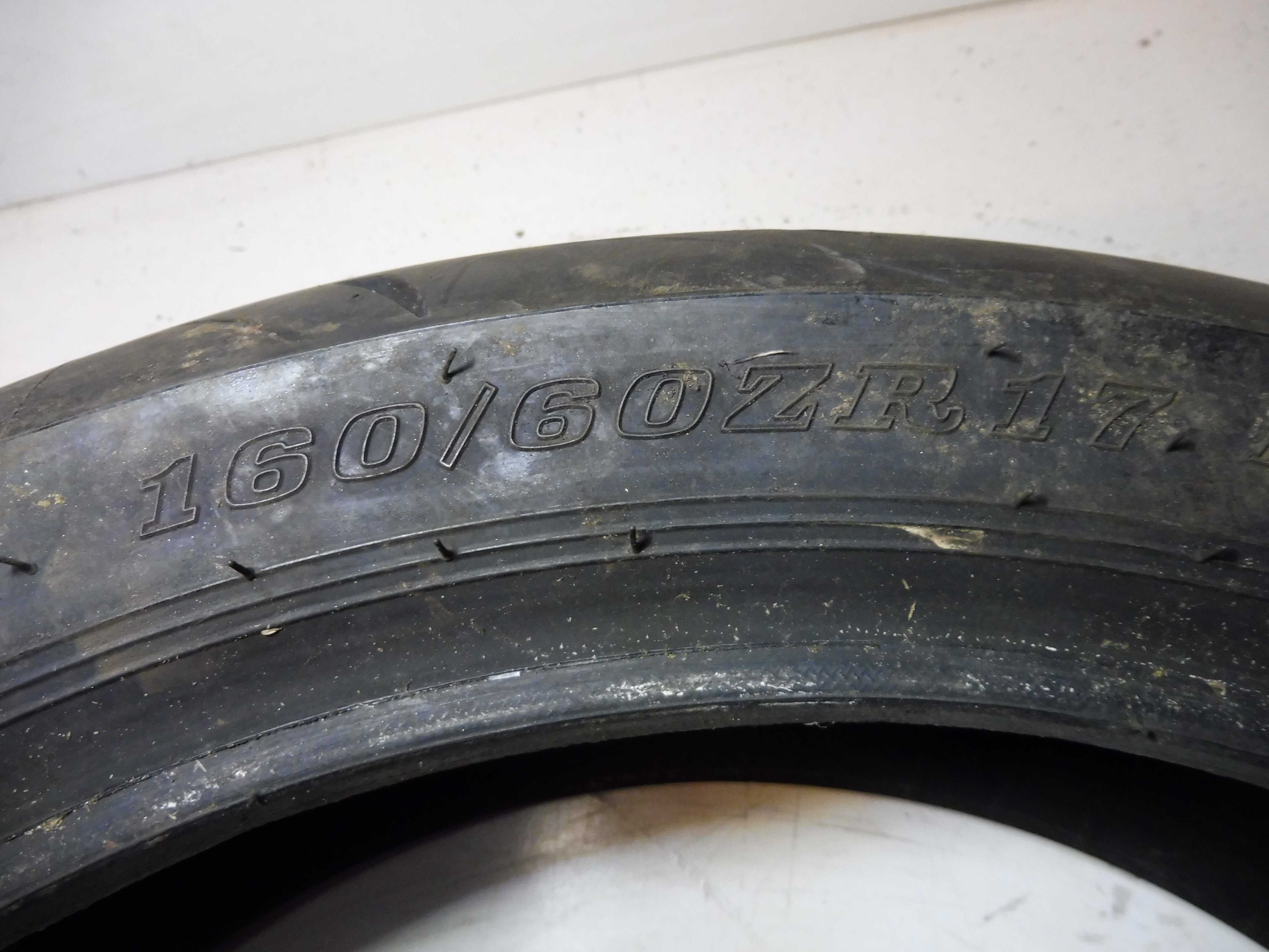 Dunlop Sportmax Roadsport 2 160/60/17 NR2367