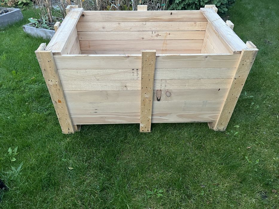 Skrzynia drewniana ogrodowa / donica / pojemnik – solidna konstrukcja