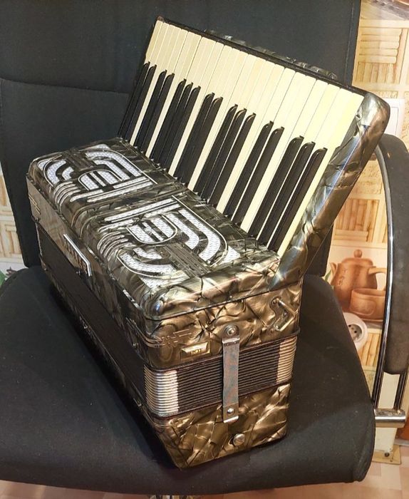 Аккордеон Хохнер HOHNER